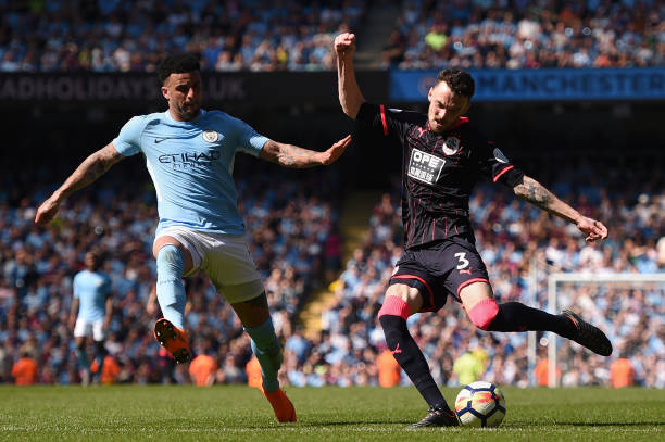 上展示其正 上展示其正