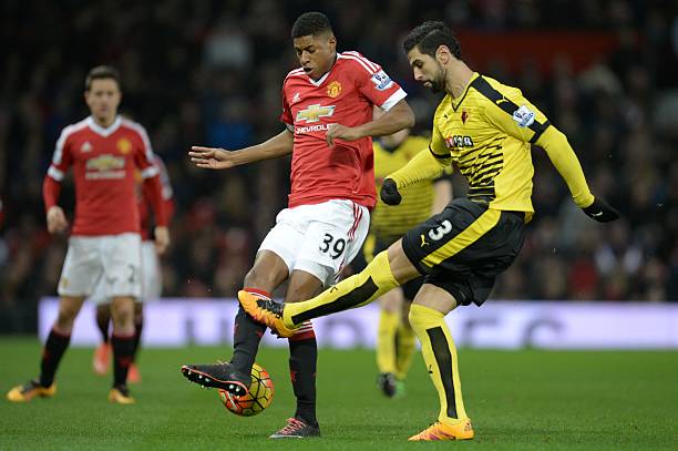 跃在外线的 跃在外线的